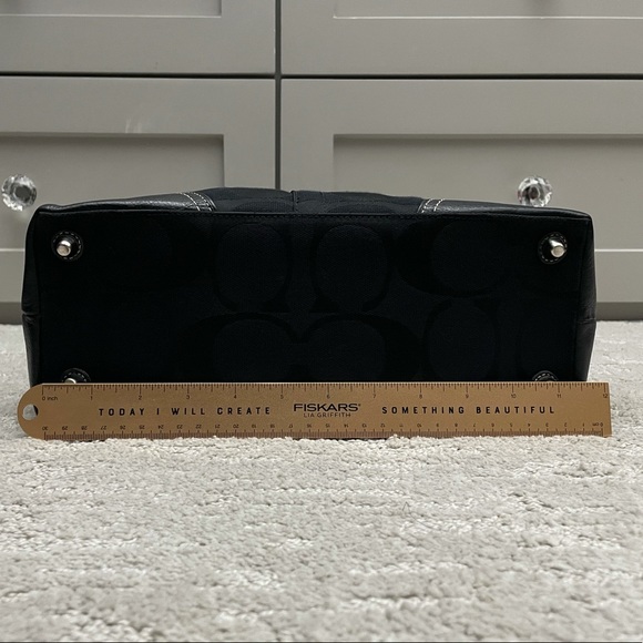 Coach Handbag - Picture 6 of 13